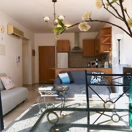 1 Bedroom Flat, Prime Location Near Sea, Sleeps 4 Limisso Esterno foto
